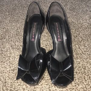 Steven black Platform Pumps